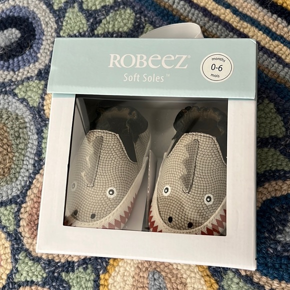 Robeez Other - 🆕 ROBEEZ Soft Sole Shoes